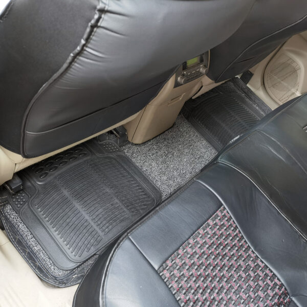 60be60e5-d3f7-46dd-98d0-cdc50645a0d4.jpg 1Set Automotive Floor Mats With Front And Rear PVC Rubber Floor Mats Heavy Duty Drive Vehicle Car Mats With Trimmable Design Fit Most Cars SUVs Trucks