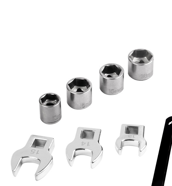 8964eb54-3e69-42a1-98af-dd792bd85ec4.jpg 3 Opening Heads And 4 Sleeves. Special Tool For Belt Pulleys. Adjustable Belt Wrench For Automotive Engines. Idler Belt.