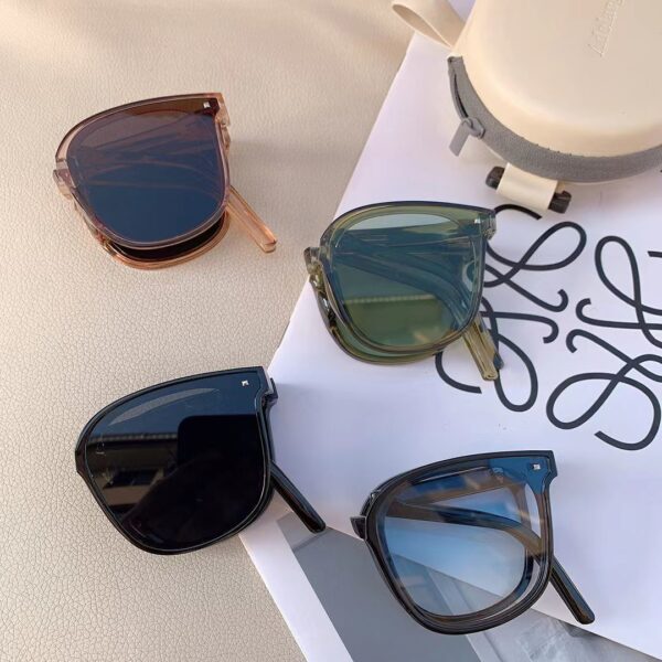 588599661 UV resistant sunglasses foldable sunglasses