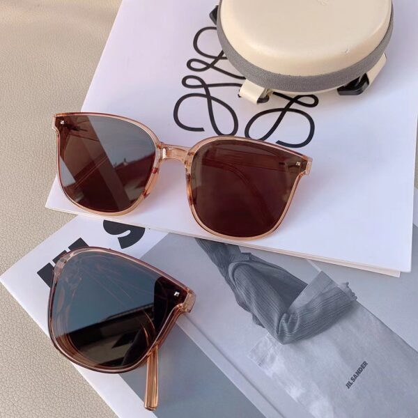 588599662 UV resistant sunglasses foldable sunglasses